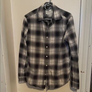 American Eagle Outfitters Black and Gray Plaid Button-Down Shirt